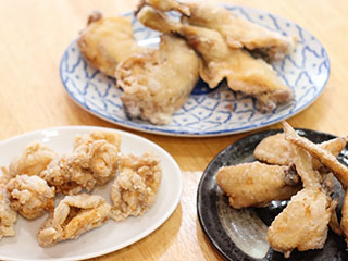 テイクアウト、デリバリーで好評のから揚げセット(2~4人前2500円)